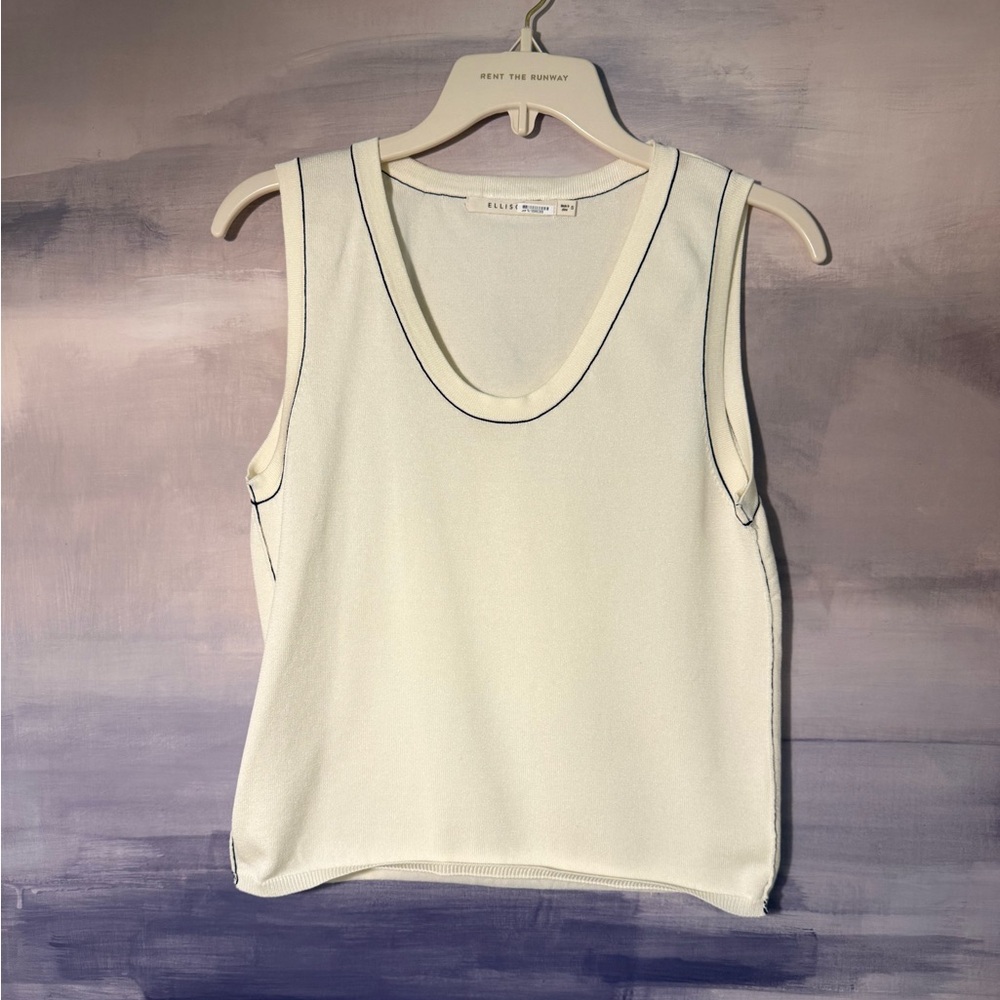 Women’s Butter Cream Sleeveless Layering Top with Exposed Stitching‎